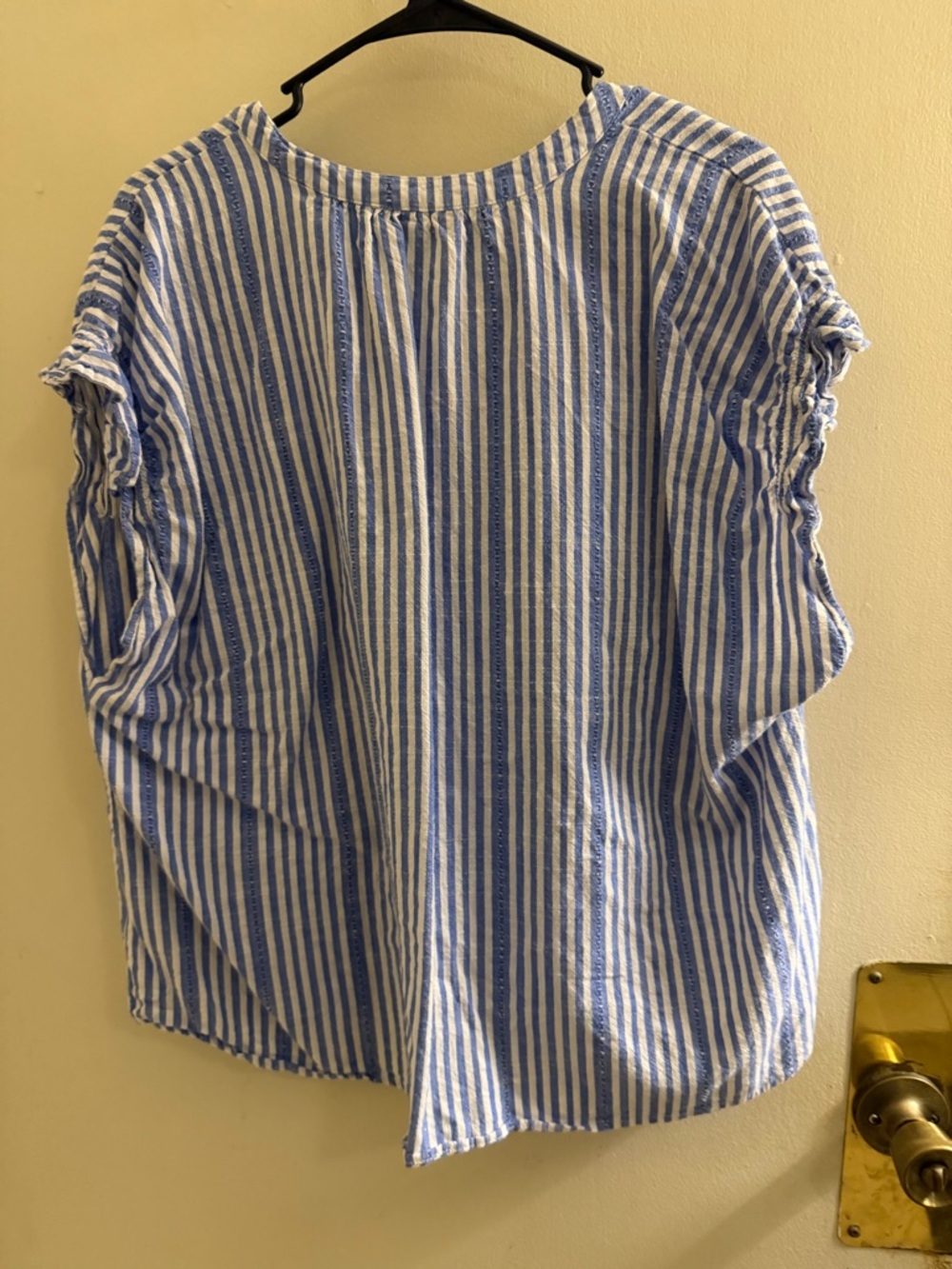 Time and Tru Blue & White Striped V-Neck Pullover Tunic - Picture 2 of 3